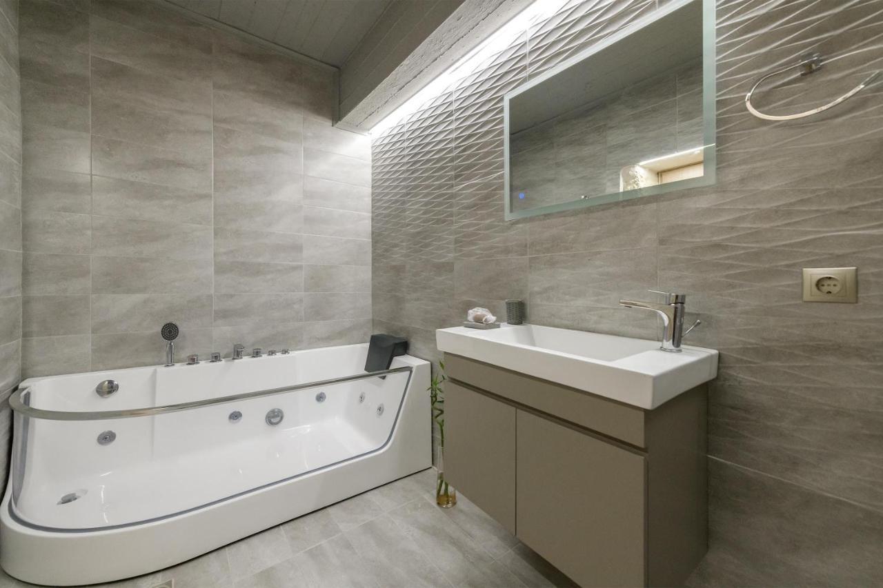 Athina House Spa & Hammam Arkhondikí Екстериор снимка